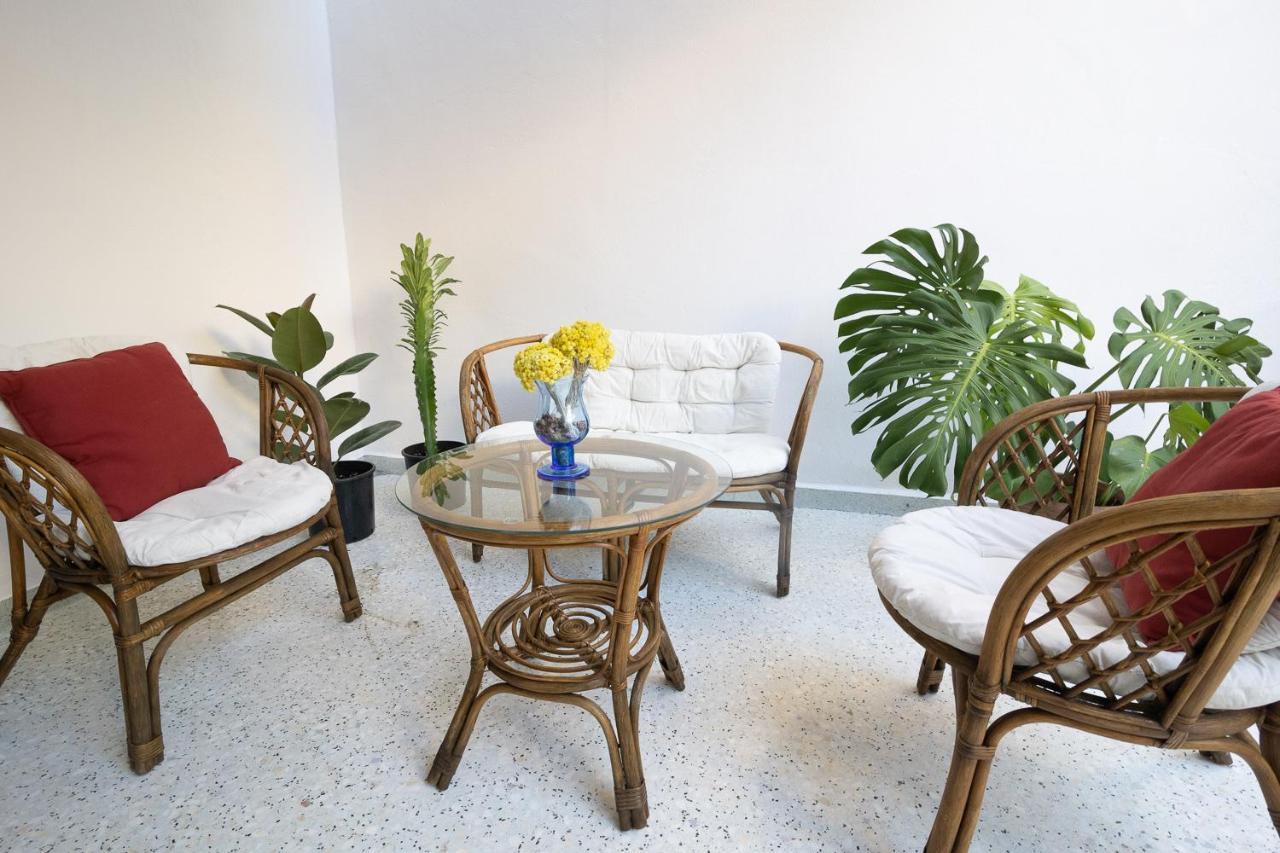 Didotou Oasis Apartment Athens Exterior photo
